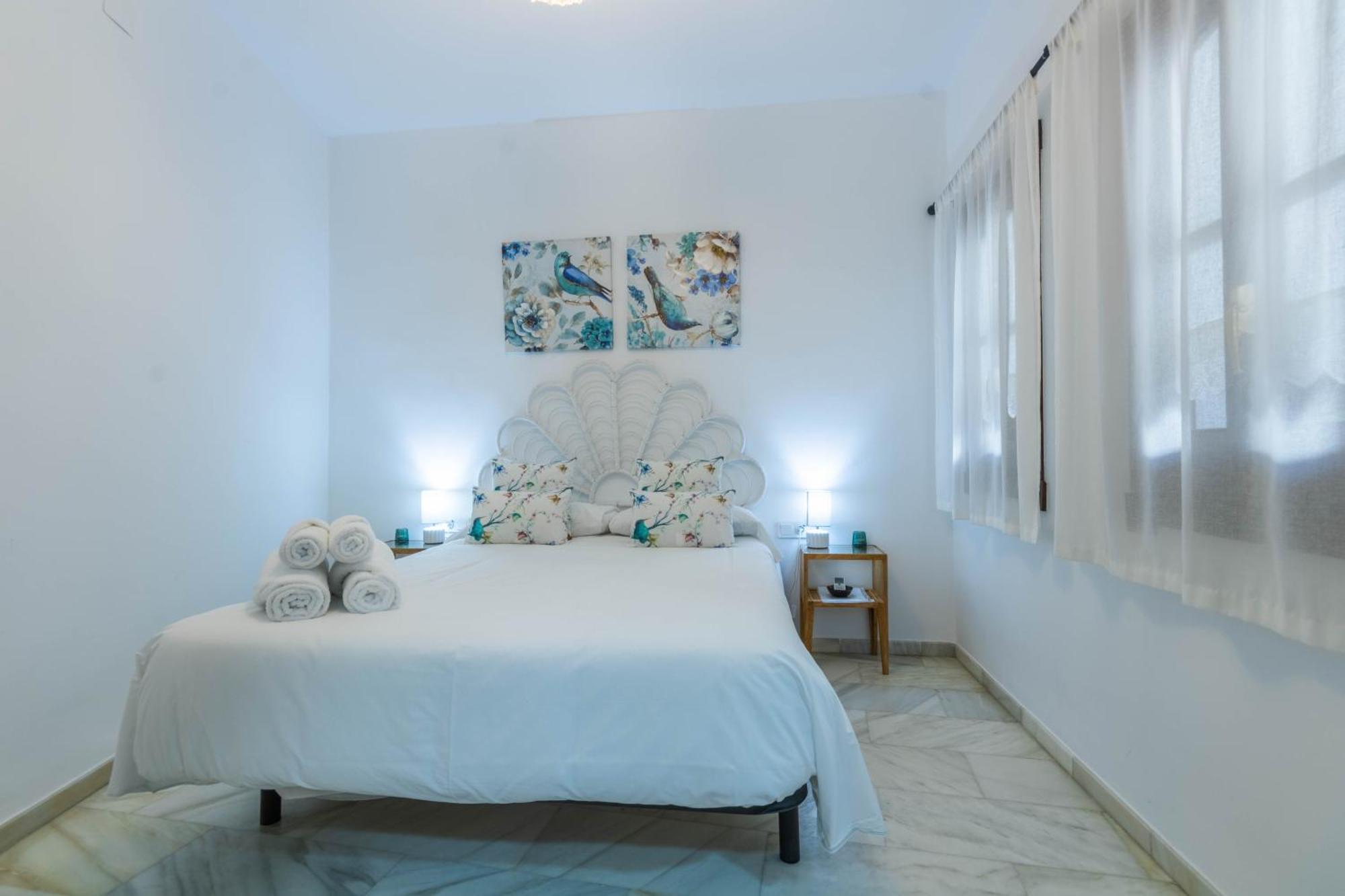 Hostel Mayflowers Kordoba Bagian luar foto
