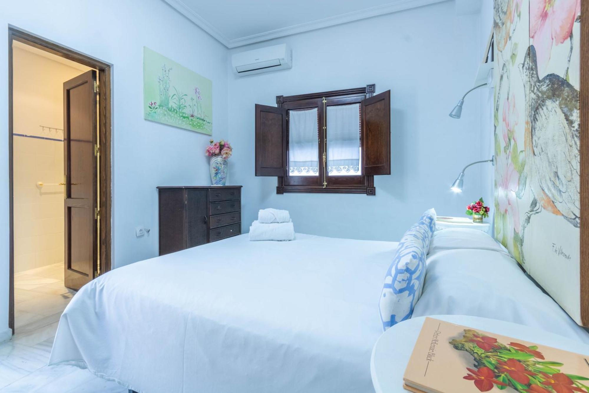 Hostel Mayflowers Kordoba Bagian luar foto