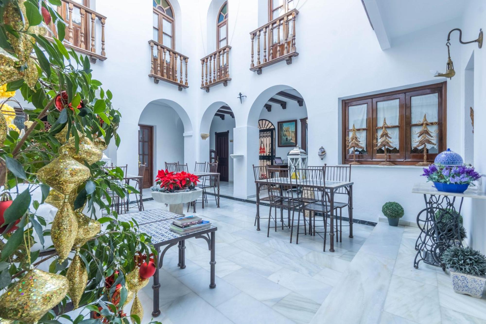 Hostel Mayflowers Kordoba Bagian luar foto